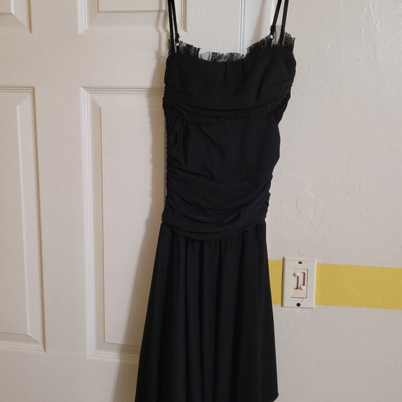 Dress - Picture 2 of 7